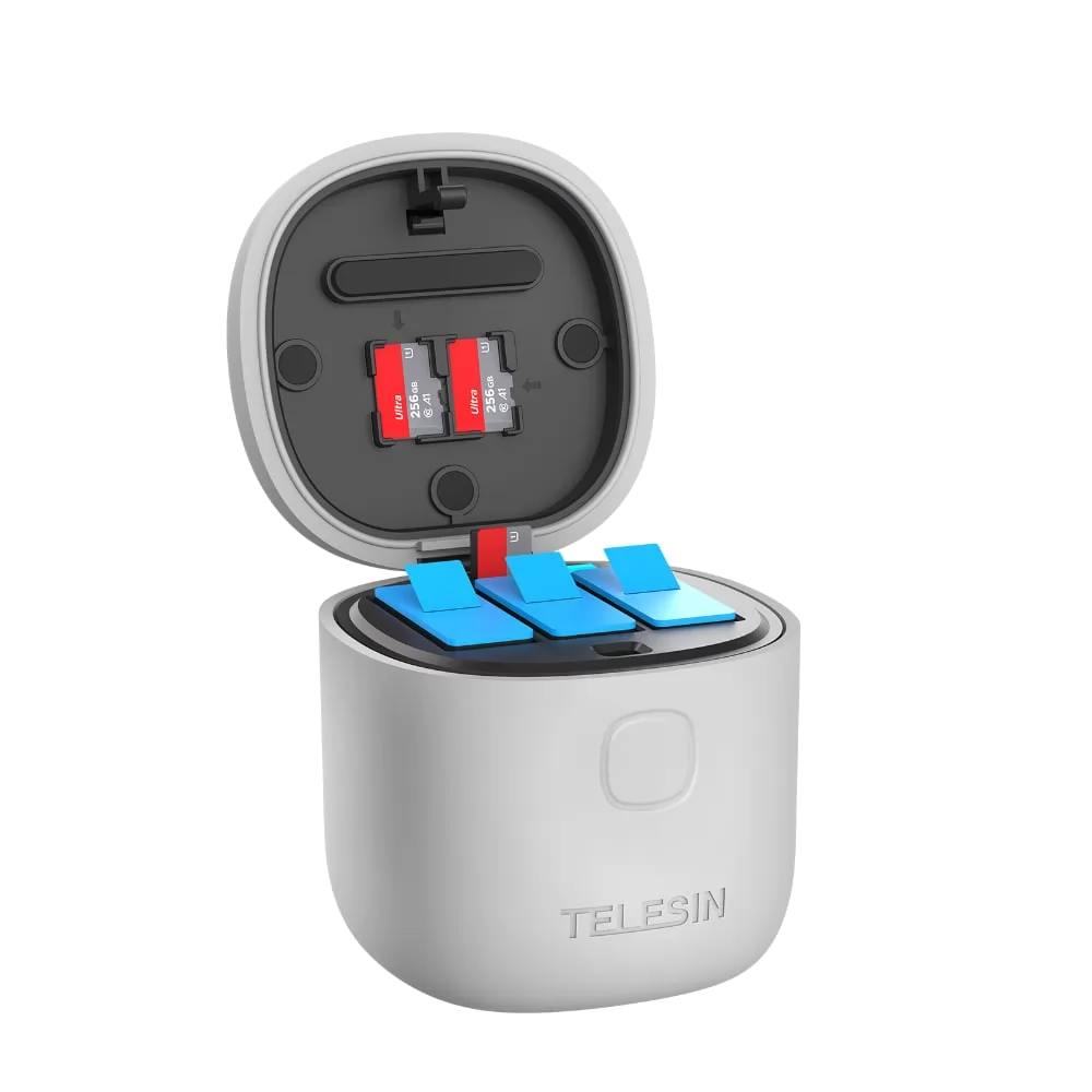 Зарядное устройство Telesin на 3 аккумулятора GoPro Hero 9/10/11 (с встроенным картридером micro SD)