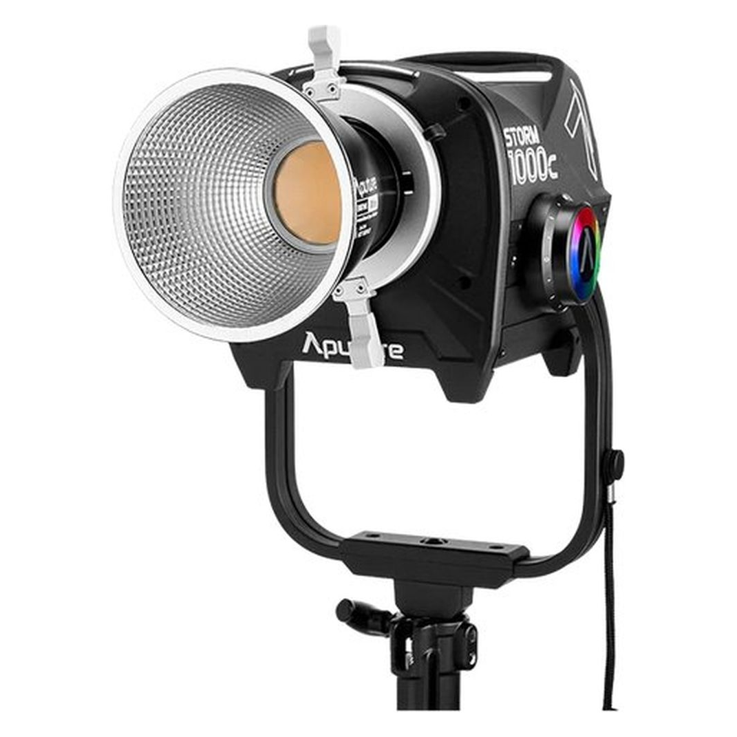 Светодиодный осветитель Aputure Storm 1000c (1800-20000K)
